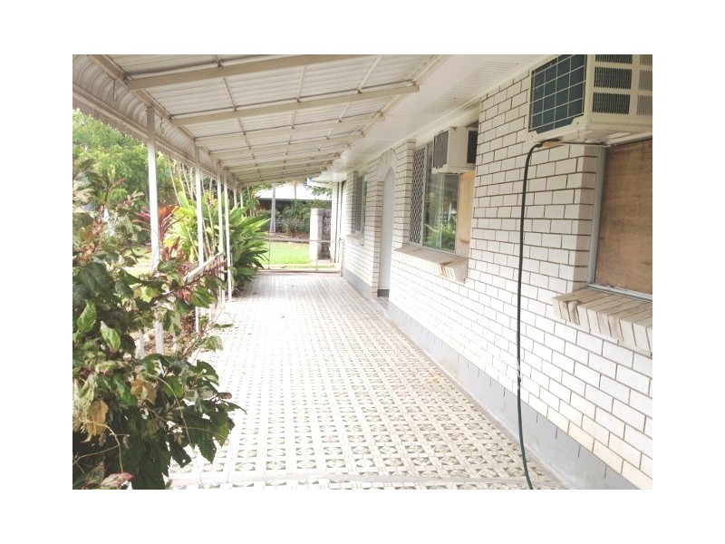 4 Flamingo Street, Condon QLD 4815