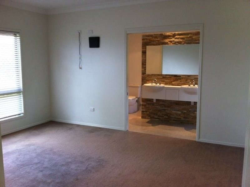 5 Retire Court, Alice River QLD 4817