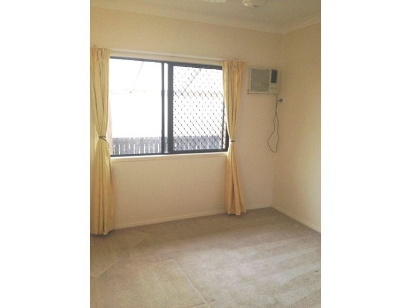 8 Bartels Close, Kirwan QLD 4817