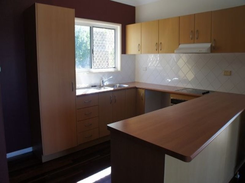 1A Scully Street, West End QLD 4810