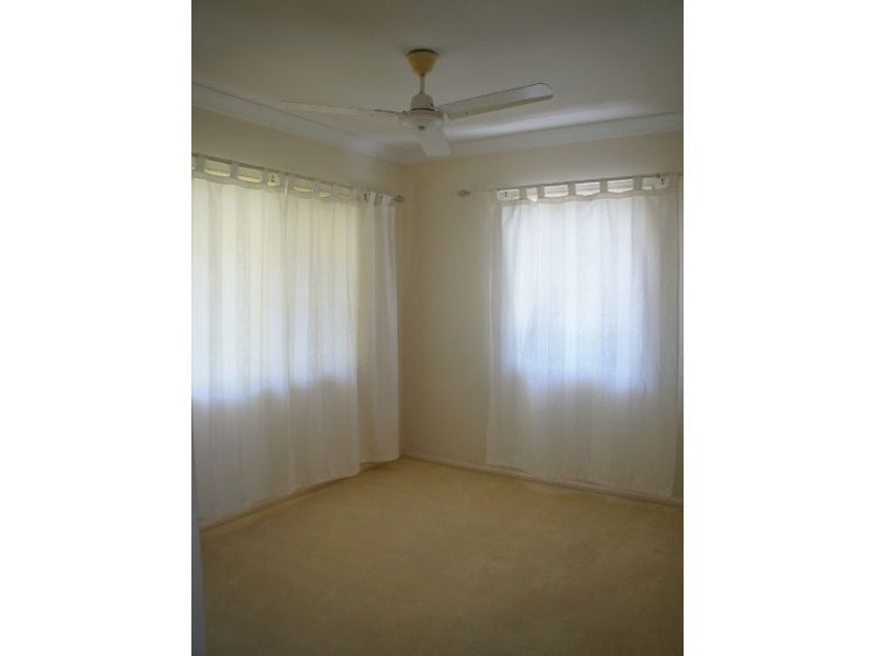 1A Scully Street, West End QLD 4810