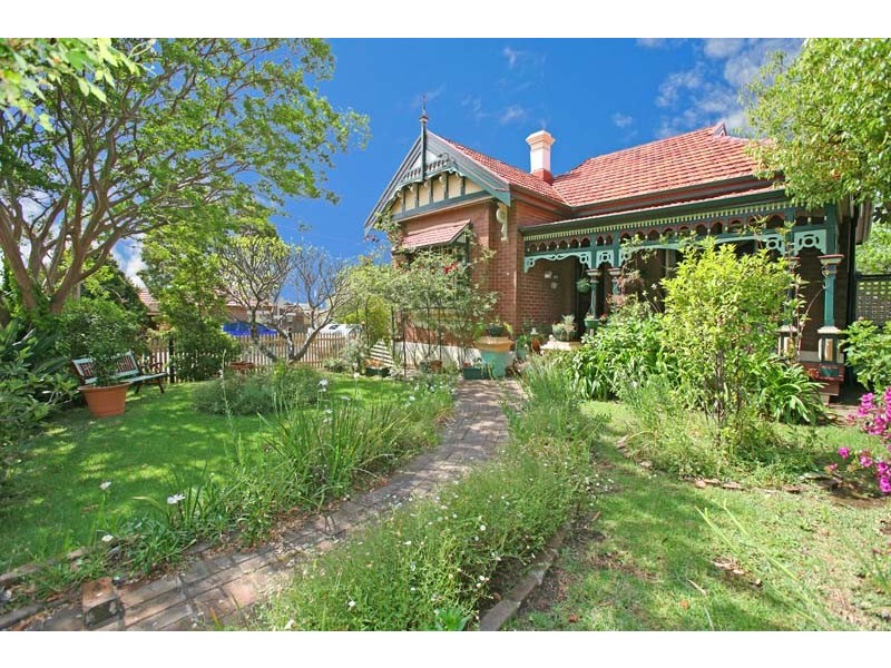 92 The Avenue, Hurstville NSW 2220