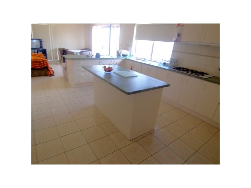 52 Oberon Drive, Carrum Downs VIC 3201