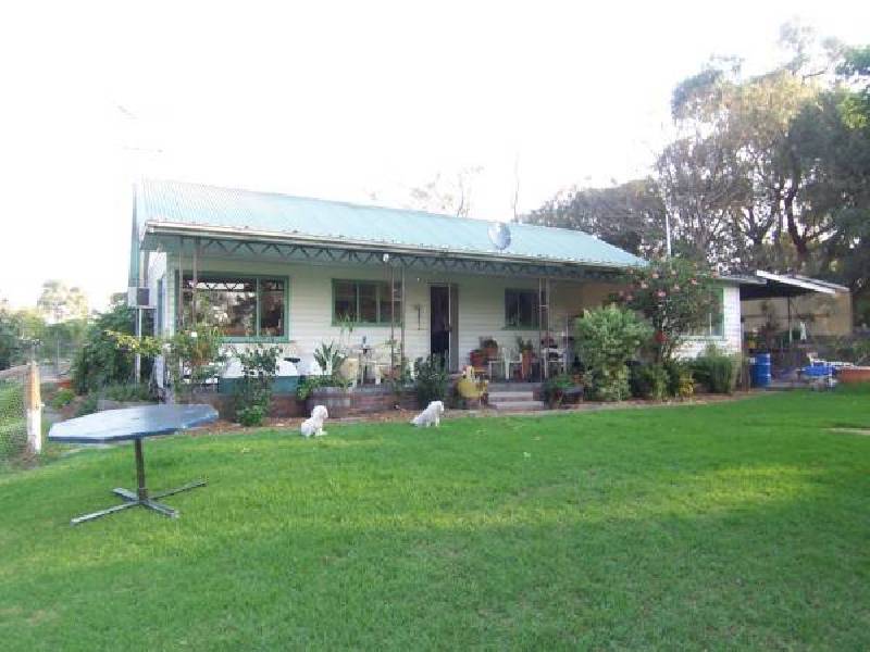 51 Hall Road, Carrum Downs VIC 3201