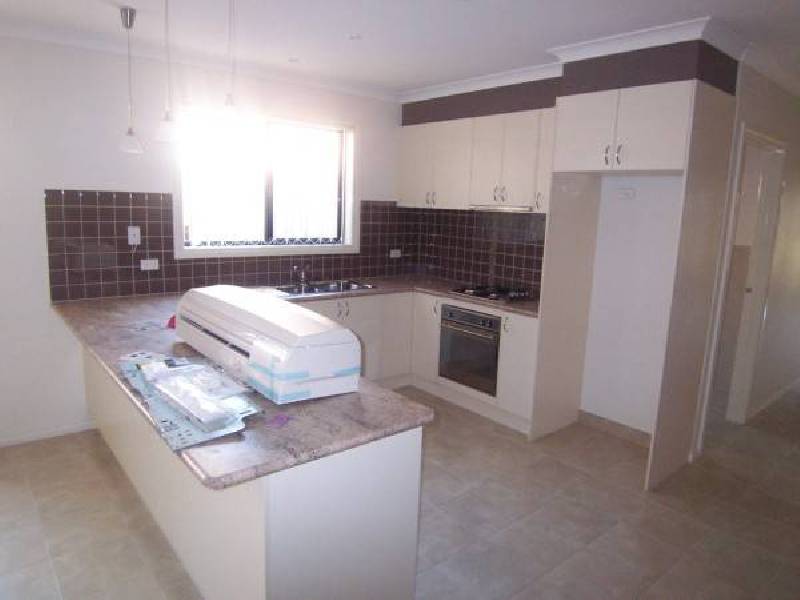 19 Sherbourne Drive, Carrum Downs VIC 3201