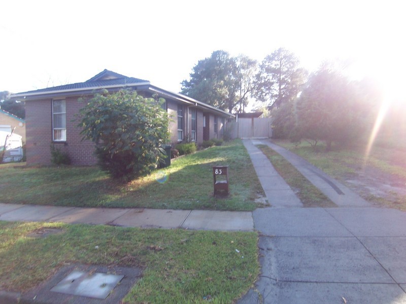 83 Rosemary Crescent, Frankston North VIC 3200