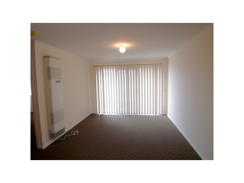 11 Coco Parade, Skye VIC 3977