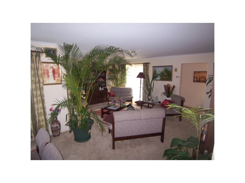 50 Sandfield Drive, Carrum Downs VIC 3201