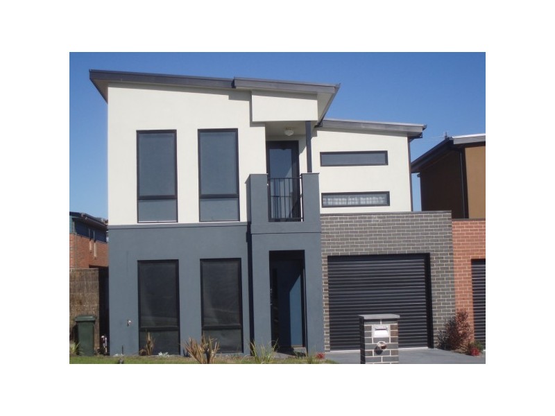 8a Protea Street, Carrum Downs VIC 3201