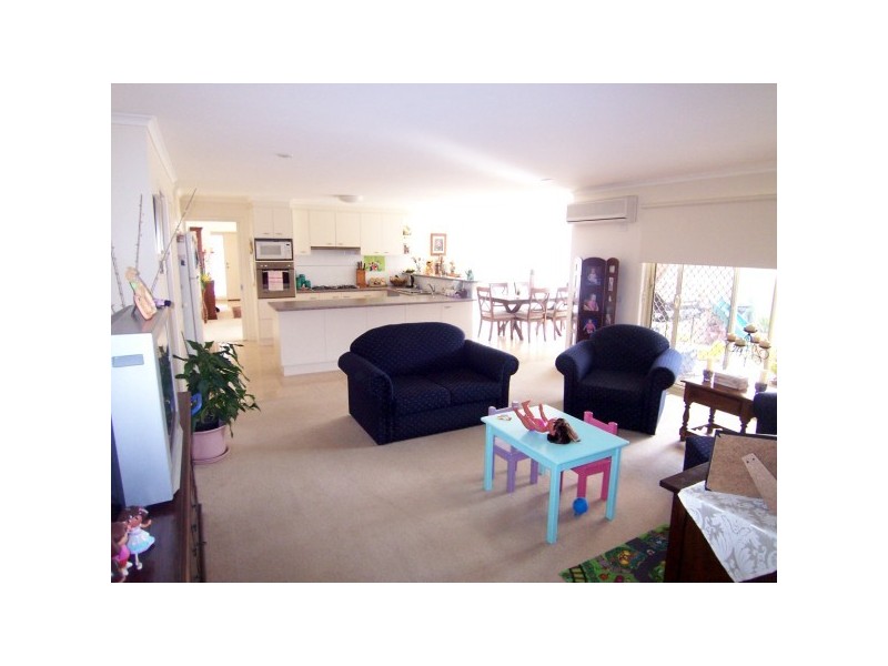 53 Protea Street, Carrum Downs VIC 3201