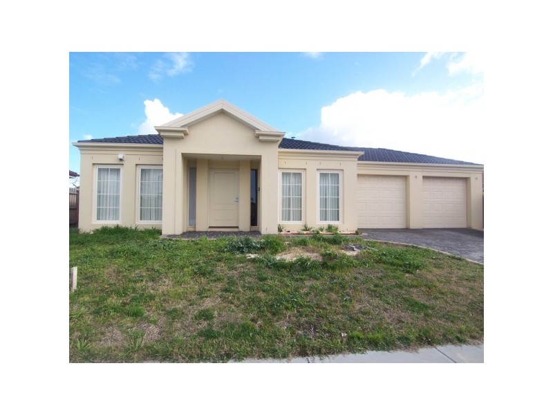 7 Clancy Crescent, Carrum Downs VIC 3201