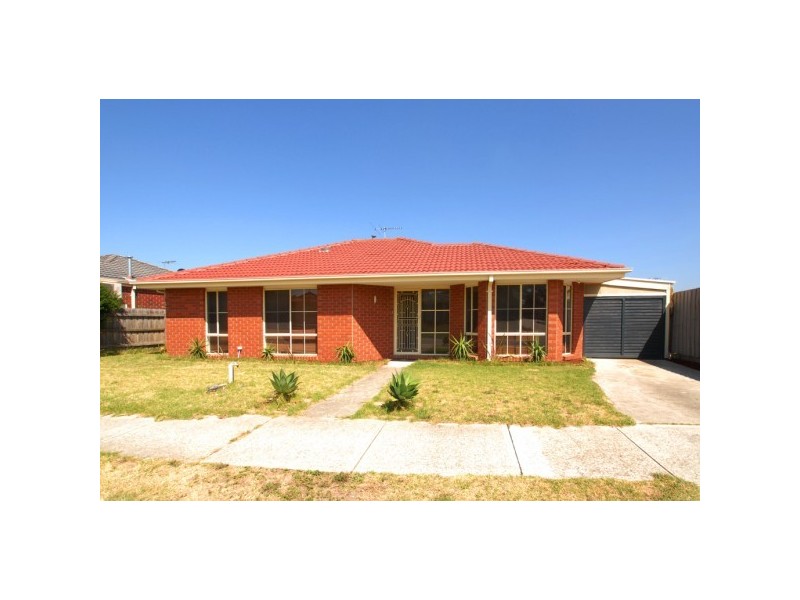 93 Oberon Drive, Carrum Downs VIC 3201