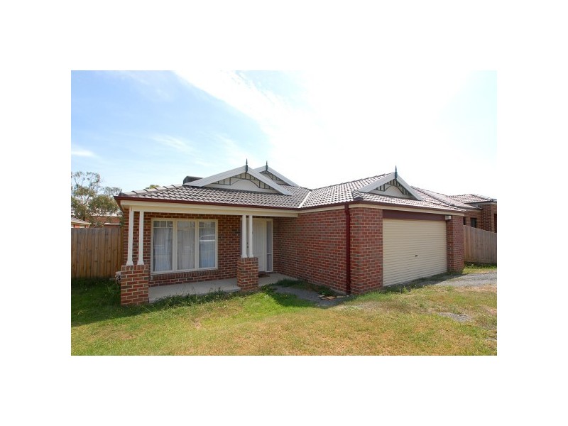 36 Veronica Drive, Skye VIC 3977