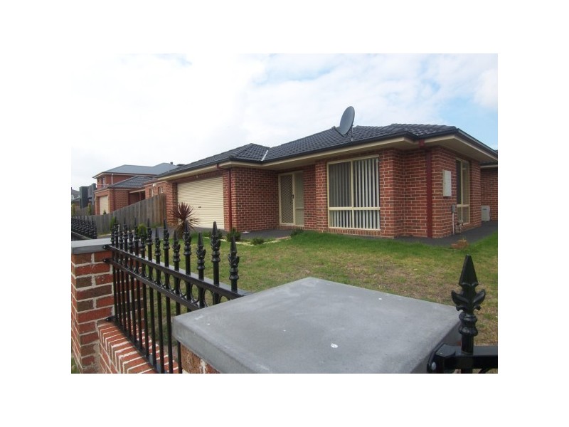 44 Chardonnay Drive, Skye VIC 3977