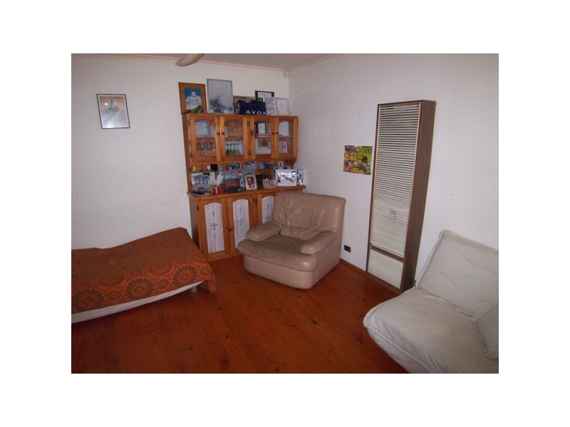 25 Bouvardia Crescent, Frankston North VIC 3200
