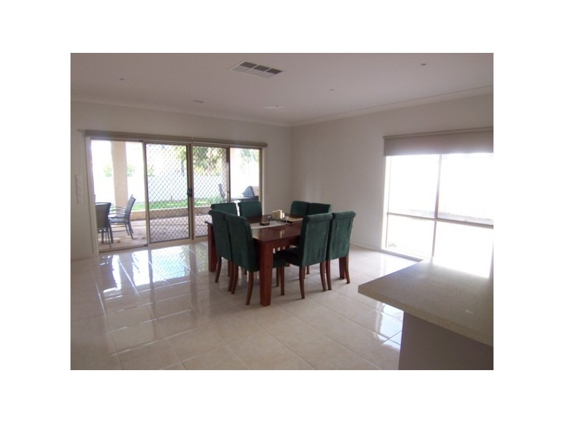 19 Spence Terrace, Sandhurst VIC 3977