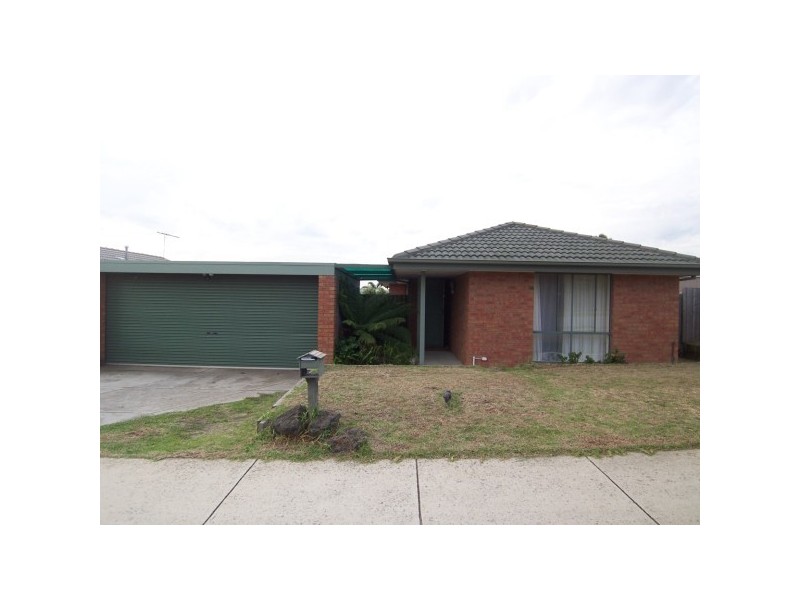 9 Chapman Street, Carrum Downs VIC 3201