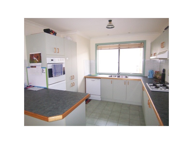 9 Chapman Street, Carrum Downs VIC 3201