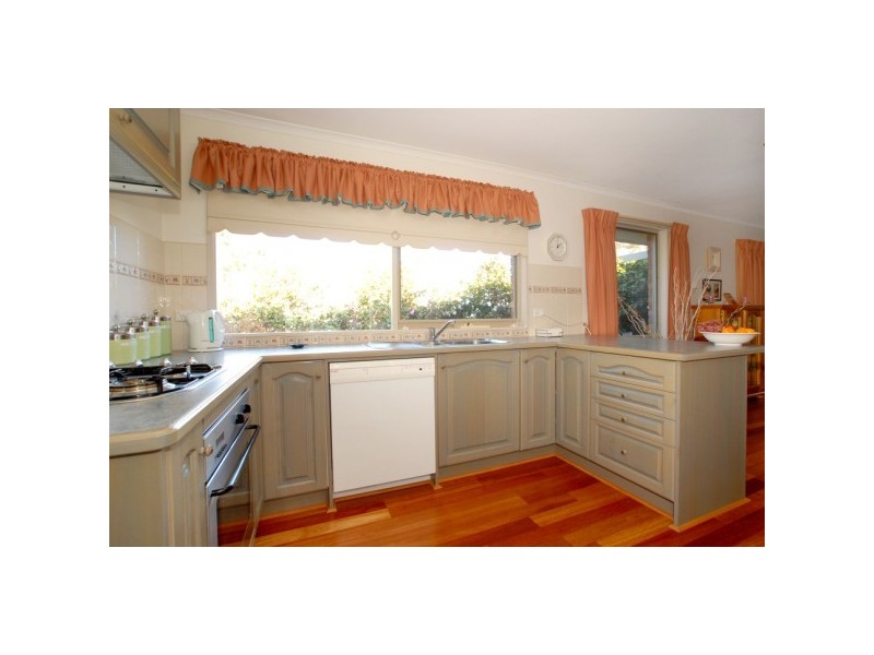 7 Brushwood Grove, Frankston VIC 3199