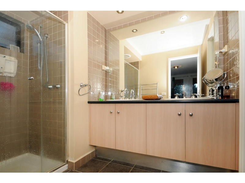 1 Clancy Crescent, Carrum Downs VIC 3201