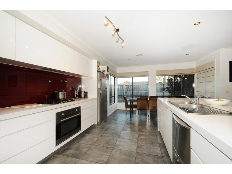 1 Clancy Crescent, Carrum Downs VIC 3201