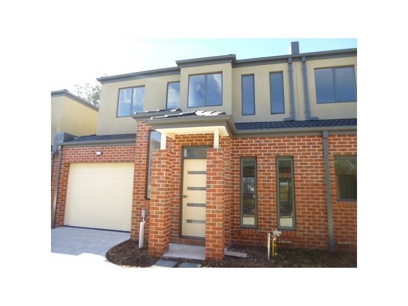 8/27 Brunnings Road, Carrum Downs VIC 3201