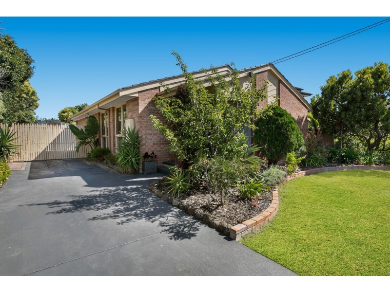 24 Tyntynder Drive, Carrum Downs VIC 3201
