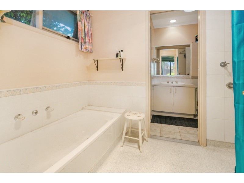 1 Dean Court, Carrum Downs VIC 3201