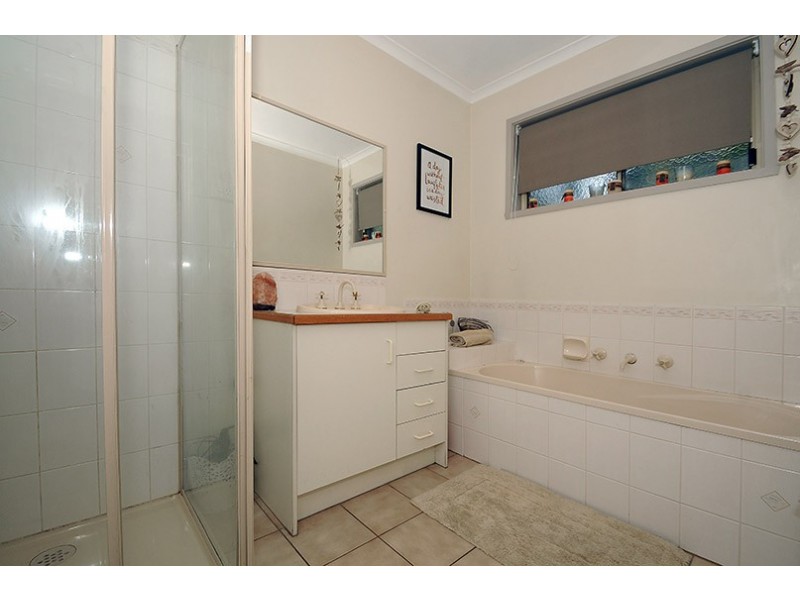 5 Alema Court, Narre Warren South VIC 3805