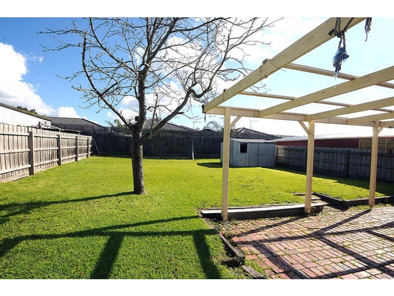 32 Elstar Drive, Carrum Downs VIC 3201