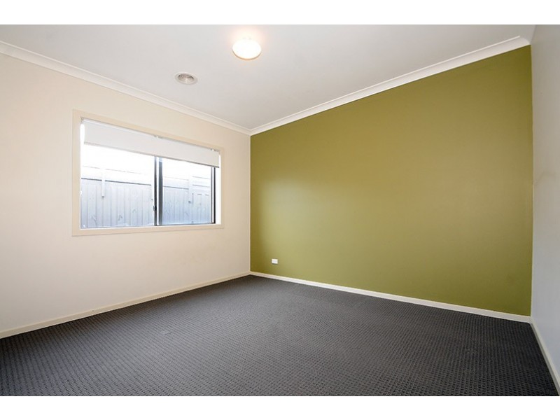 30 Lily Way, Skye VIC 3977