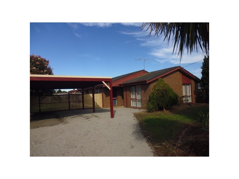 4 Marisa Court, Carrum Downs VIC 3201