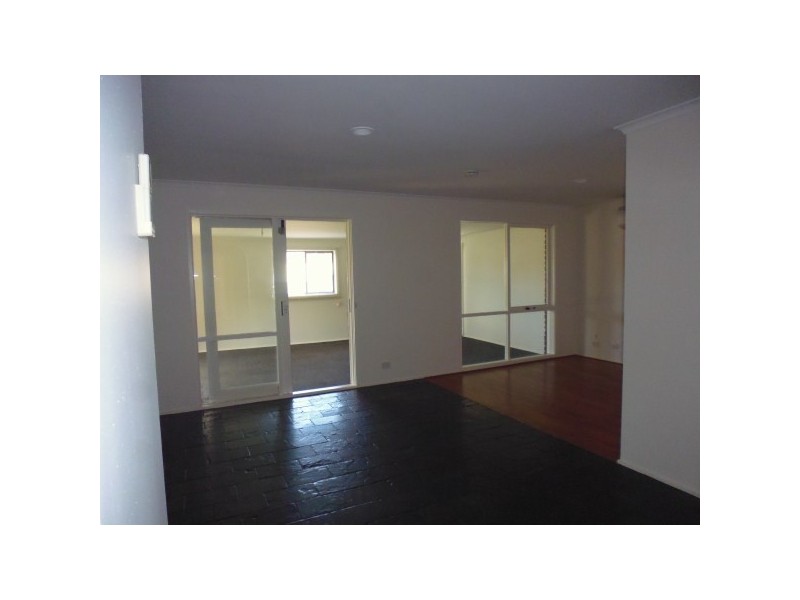 4 Marisa Court, Carrum Downs VIC 3201