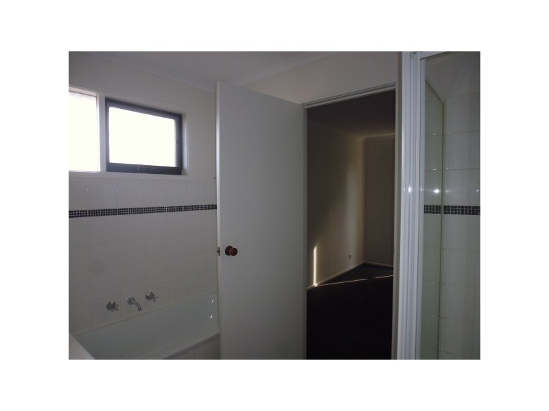 4 Marisa Court, Carrum Downs VIC 3201