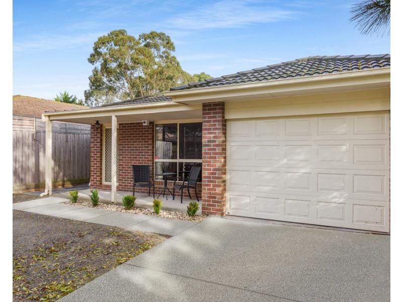 61 Darnley Drive, Skye VIC 3977