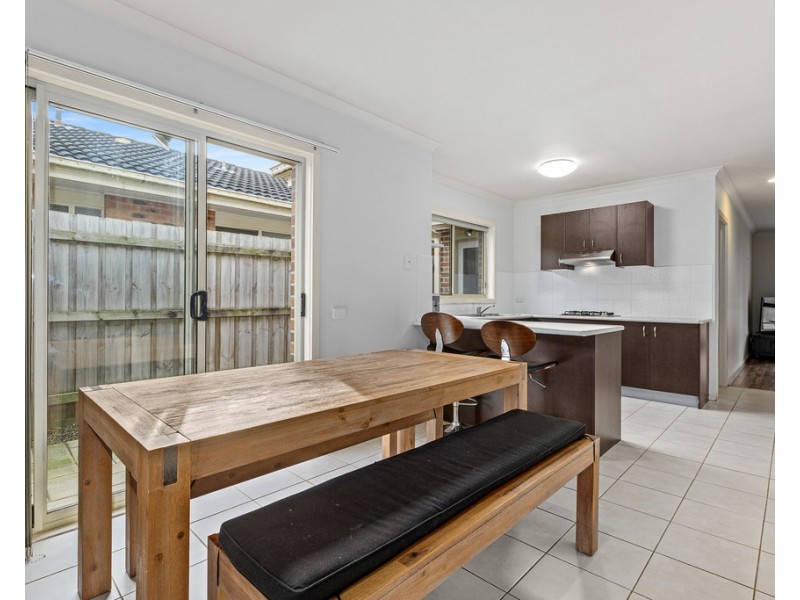 61 Darnley Drive, Skye VIC 3977
