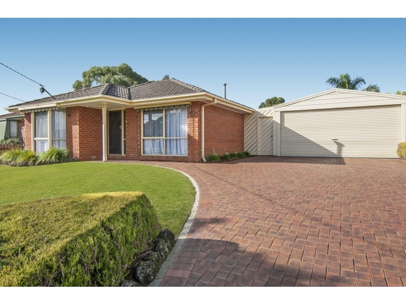10 Paras Drive, Carrum Downs VIC 3201