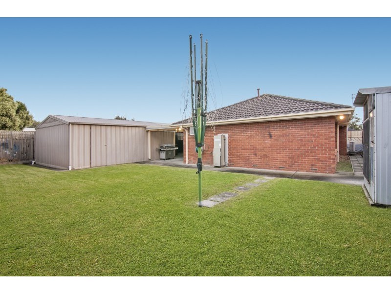 10 Paras Drive, Carrum Downs VIC 3201