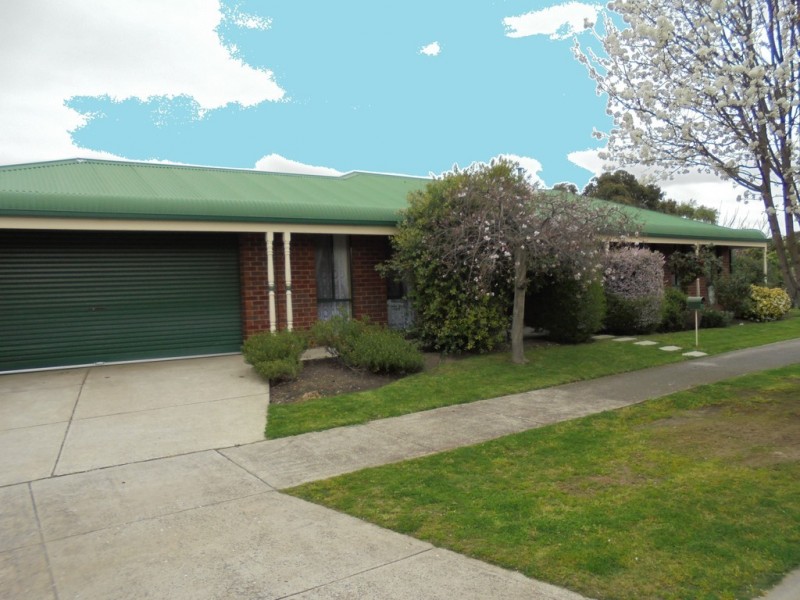 57 Lyrebird Drive, Carrum Downs VIC 3201