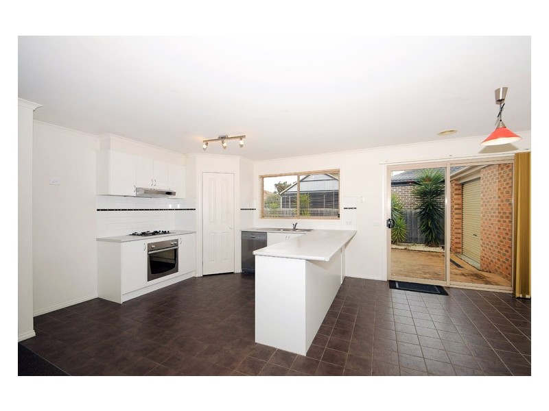 32 Spencer Drive, Carrum Downs VIC 3201