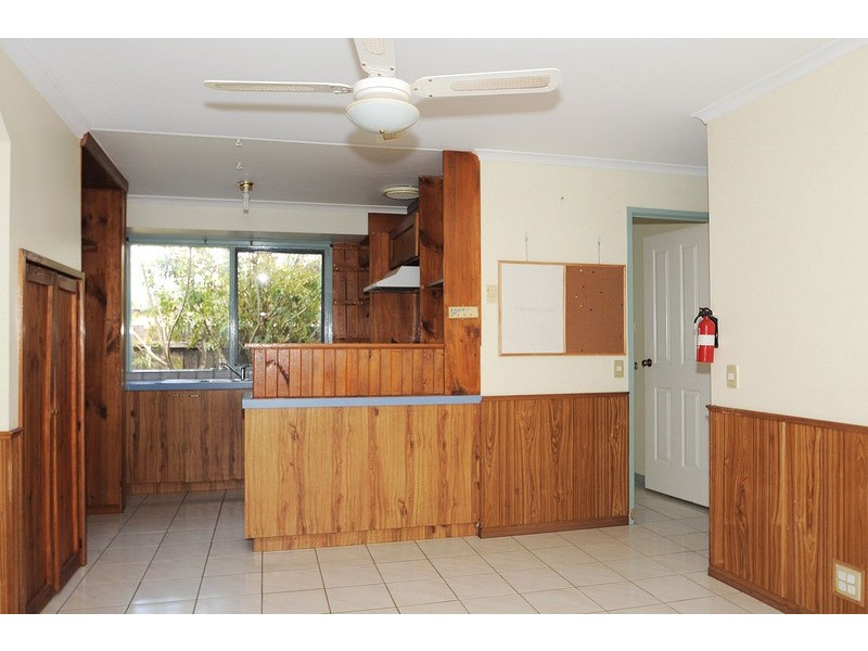 21 Dorchester Crescent, Carrum Downs VIC 3201