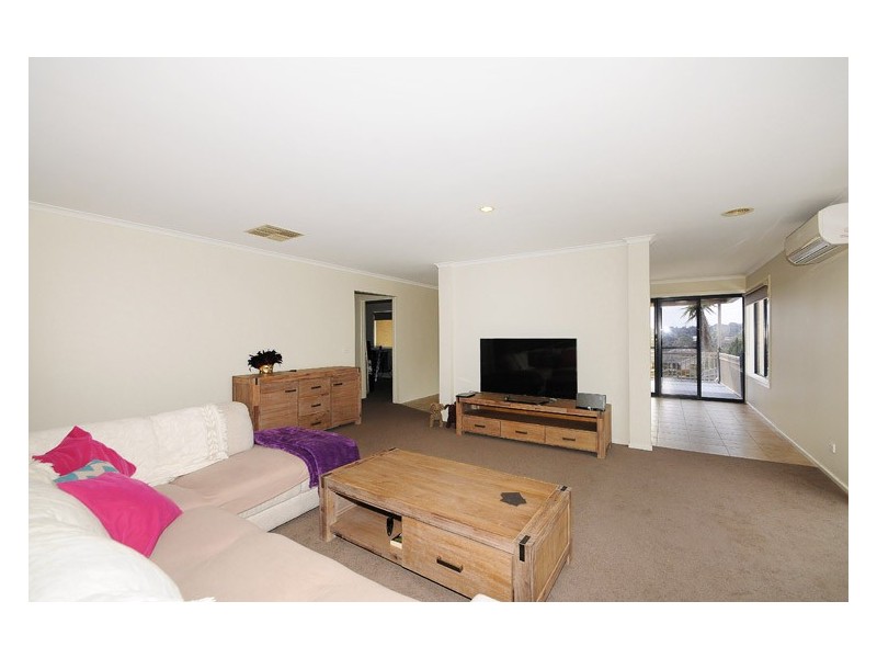 16 Sundew Drive, Langwarrin VIC 3910