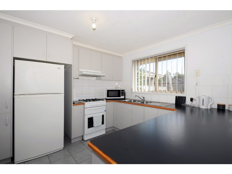 10 Hooper Drive, Skye VIC 3977