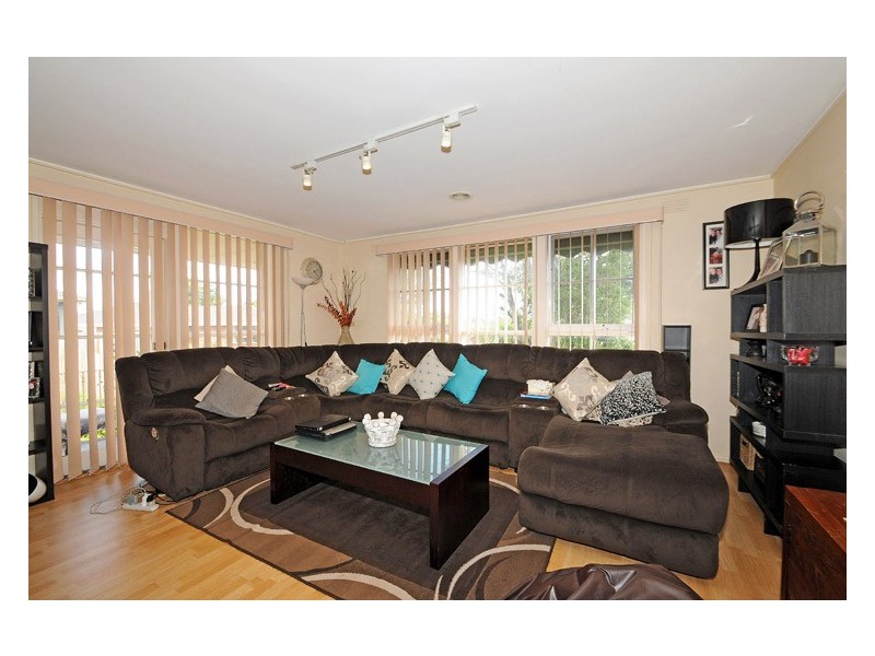 14 Carmel Court, Frankston VIC 3199