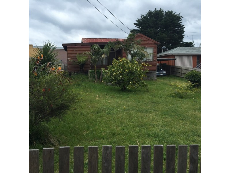 17 Addicott Street, Frankston VIC 3199