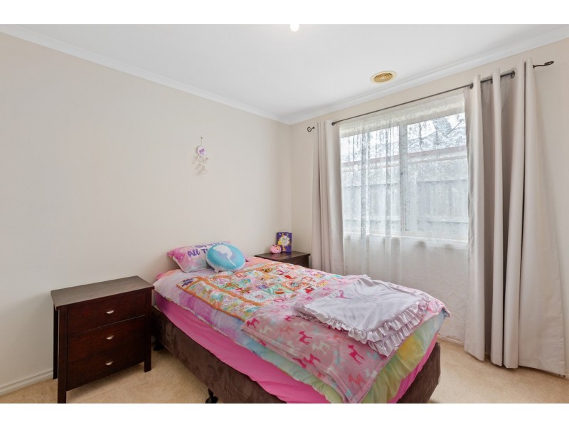 50 Chardonnay Drive, Skye VIC 3977