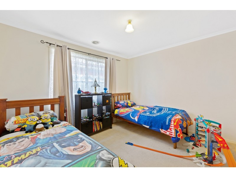 50 Chardonnay Drive, Skye VIC 3977