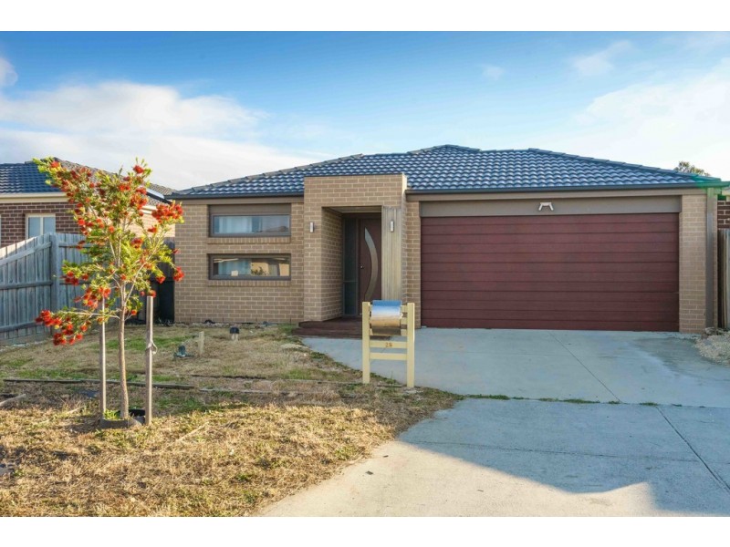 28 Myhaven Circuit, Carrum Downs VIC 3201