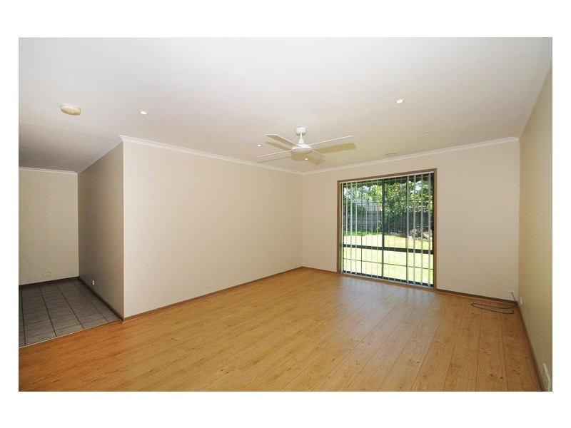 6 Fieldlark Court, Carrum Downs VIC 3201