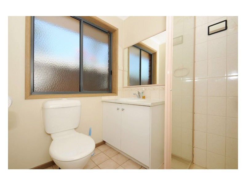 6 Fieldlark Court, Carrum Downs VIC 3201